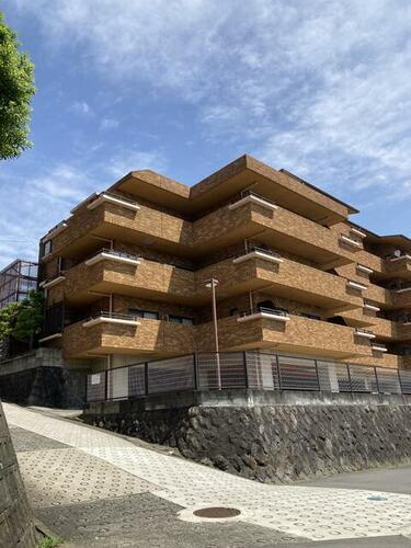 神奈川県横浜市港南区大久保２丁目 築36年12ヶ月 4階建