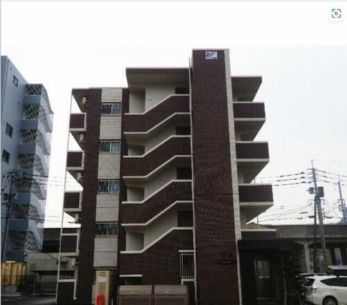 佐賀県武雄市武雄町大字富岡 5階建 築1年11ヶ月