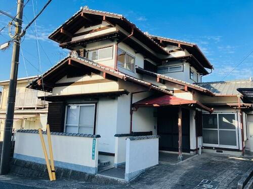山口県下松市藤光町１丁目 築46年8ヶ月 2階建