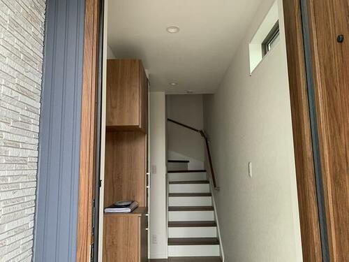 東京都大田区大森南３丁目 3階建 築4年5ヶ月