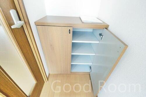 徳島県阿南市那賀川町手島はり 2階建 築21年9ヶ月