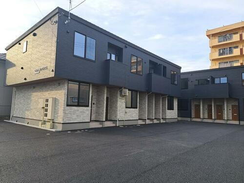 群馬県伊勢崎市下植木町 築1年未満 2階建