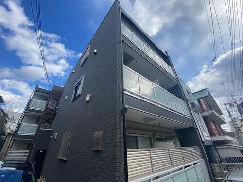 兵庫県神戸市中央区旗塚通１丁目 築6年12ヶ月 3階建