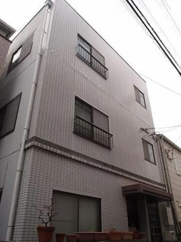 兵庫県神戸市中央区山本通１丁目 3階建 築32年10ヶ月