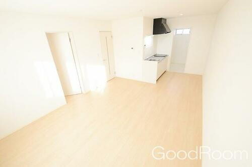 徳島県阿南市見能林町勘高原 賃貸アパート