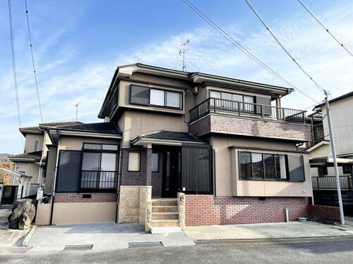 滋賀県湖南市菩提寺東４丁目 築32年2ヶ月 2階建