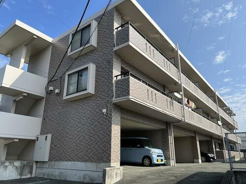 熊本県熊本市北区龍田４丁目 築29年12ヶ月 3階建