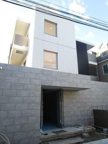 神奈川県川崎市中原区井田中ノ町 3階建 築6年12ヶ月