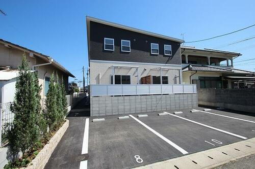 岡山県岡山市中区原尾島２丁目 2階建 築13年9ヶ月