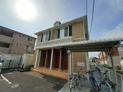 高知県高知市朝倉本町１丁目 賃貸アパート