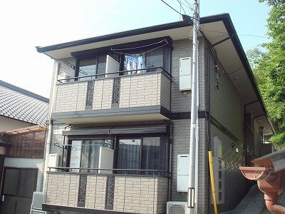 兵庫県三田市三輪３丁目 築26年8ヶ月 2階建