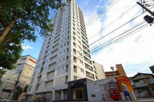 広島県広島市東区若草町 築17年2ヶ月 20階建