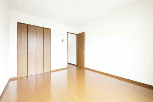 福岡県福岡市早良区野芥２丁目 築20年7ヶ月 2階建