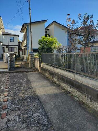 千葉県流山市江戸川台東４丁目 築51年1ヶ月 2階建