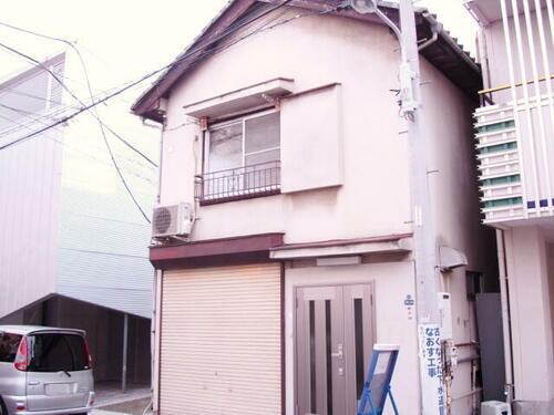 東京都台東区今戸２丁目 築52年12ヶ月 2階建