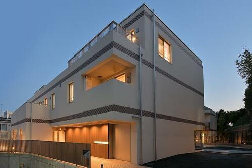 神奈川県横浜市神奈川区松ケ丘 賃貸マンション