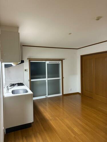 大阪府寝屋川市大利元町 賃貸アパート