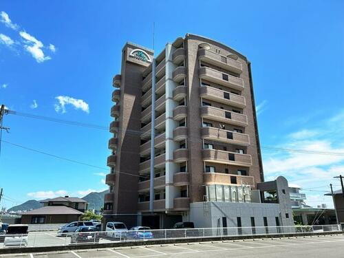 アヌビアス紫川