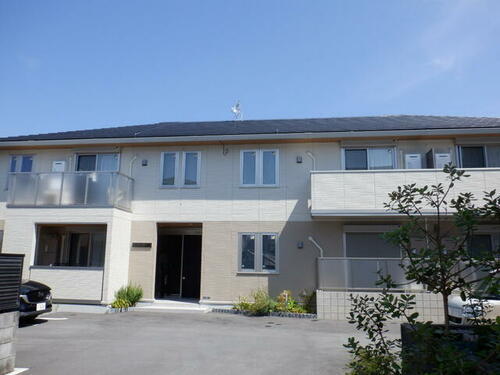 兵庫県宝塚市末成町 2階建 築2年7ヶ月