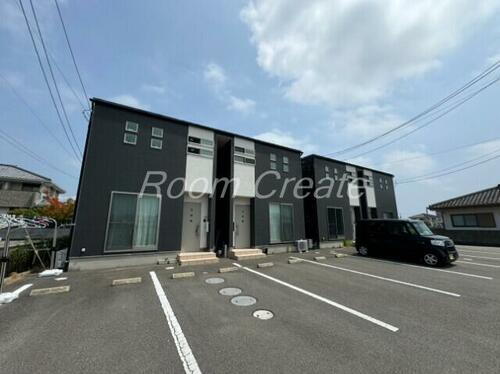 徳島県名西郡石井町高川原字南島 築8年10ヶ月 2階建