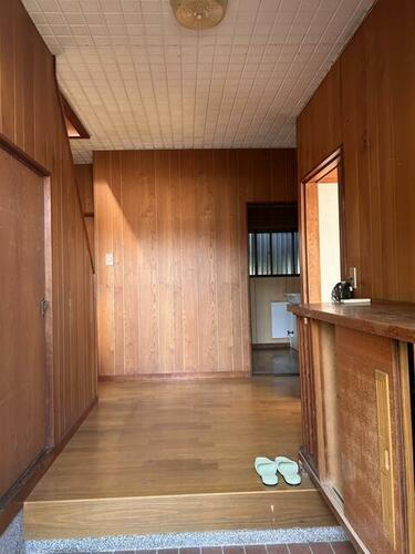 熊本県熊本市東区沼山津１丁目 築45年3ヶ月 2階建