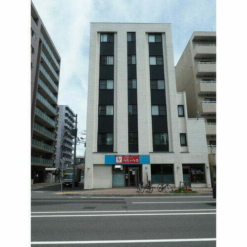 北海道札幌市北区北十二条西４丁目 築45年10ヶ月 7階建