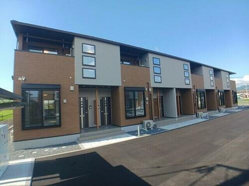 福岡県直方市大字感田 賃貸アパート