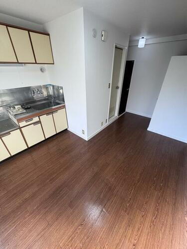 東京都中野区東中野３丁目 築38年7ヶ月 3階建