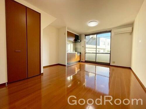 徳島県徳島市西新浜町２丁目 テラスハウス