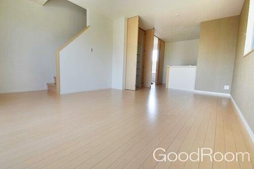 徳島県徳島市中吉野町１丁目 テラスハウス