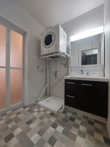 兵庫県加古郡播磨町西野添３丁目 築3年4ヶ月 2階建