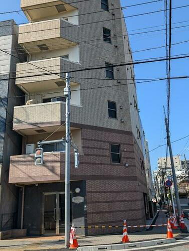 東京都台東区根岸３丁目 7階建 築14年7ヶ月