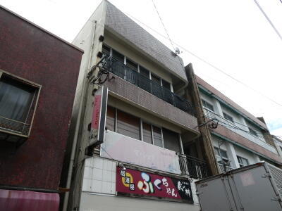 鹿児島県薩摩川内市向田本町 築49年4ヶ月 4階建