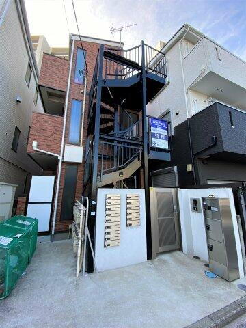 神奈川県横浜市南区井土ケ谷中町 賃貸アパート