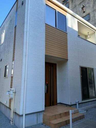 香川県高松市室新町 賃貸一戸建て