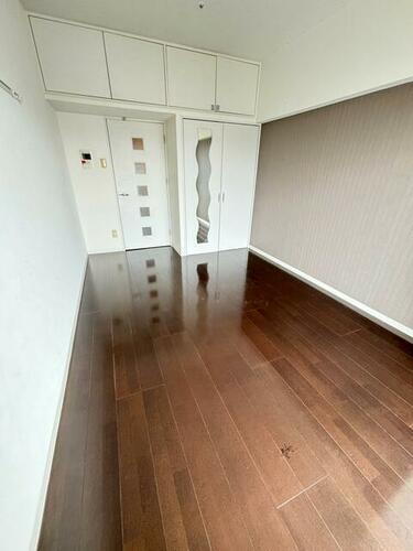 福岡県福岡市博多区千代６丁目 20階建 築18年10ヶ月