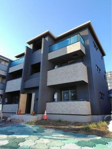 神奈川県横浜市金沢区六浦２丁目 賃貸アパート