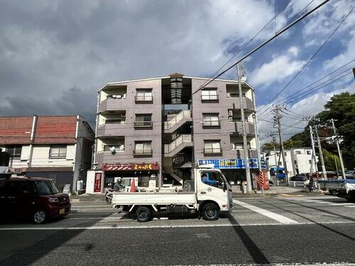 神奈川県横浜市鶴見区駒岡２丁目 築30年12ヶ月 4階建