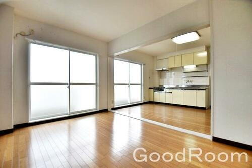 徳島県小松島市赤石町 賃貸マンション