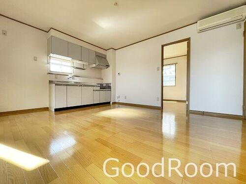 徳島県徳島市西新浜町２丁目 2階建 築21年12ヶ月