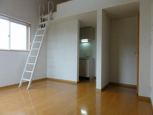 福岡県福岡市早良区次郎丸１丁目 賃貸アパート