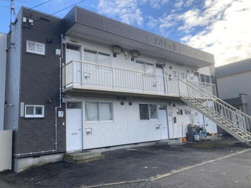 北海道恵庭市黄金北３丁目 賃貸アパート