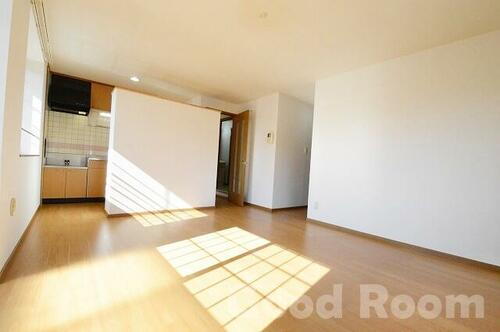 徳島県徳島市大原町余慶 賃貸アパート