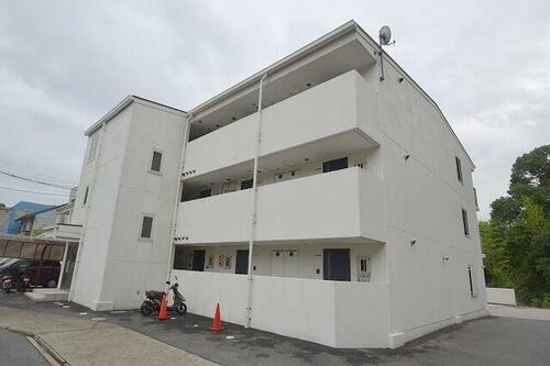 広島県広島市東区牛田東１丁目 3階建 築21年11ヶ月