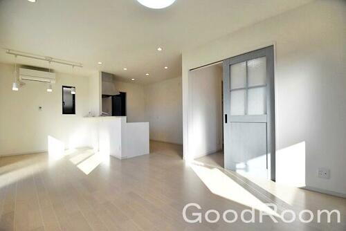 徳島県徳島市金沢２丁目 テラスハウス