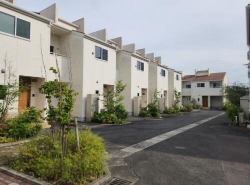 福岡県筑紫野市大字永岡 築6年10ヶ月 2階建