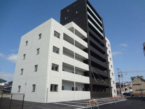 愛媛県松山市小坂３丁目 賃貸マンション