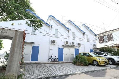 神奈川県横浜市鶴見区馬場４丁目 テラスハウス