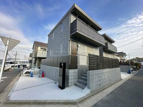 神奈川県横浜市金沢区富岡東１丁目 賃貸一戸建て