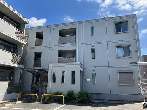 埼玉県川口市東領家１丁目 築8年3ヶ月 3階建